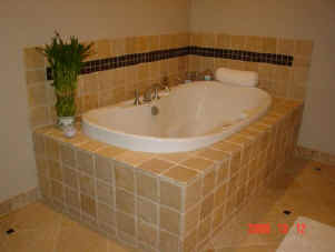 Norris.jpg (24759 bytes)