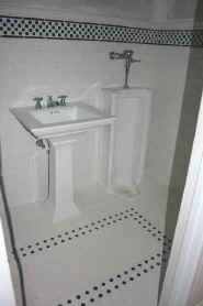 wpeB.jpg (21953 bytes)